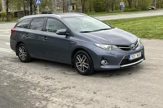 Toyota Auris, 1.8, 73 kW, hübriid, automaat, esivedu