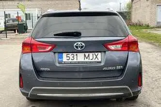 Toyota Auris, 1.8, 73 kW, hübriid, automaat, esivedu