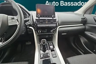 Mitsubishi Eclipse Cross, 2.4, 136 kW, pistikhübriid, automaat, nelikvedu