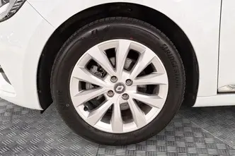 Renault Clio, 1.6, 67 kW, hübriid, automaat, esivedu
