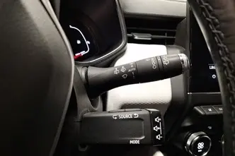 Renault Clio, 1.6, 67 kW, hübriid, automaat, esivedu