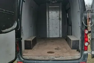 Volkswagen Crafter, 2.0, 80 kW, diesel, manual, rear-wheel drive