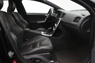 Volvo V60, 2.4, 158 kW, pistikhübriid, automaat, nelikvedu