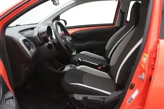Toyota Aygo, 1.0, 51 kW, bensiin, automaat, esivedu