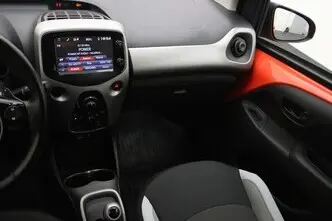 Toyota Aygo, 1.0, 51 kW, bensiin, automaat, esivedu