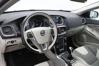 Volvo V40, 2.0, 88 kW, diisel, manuaal, esivedu
