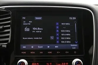 Mitsubishi Outlander, 2.4, 99 kW, pistikhübriid, automaat, nelikvedu