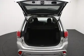 Mitsubishi Outlander, 2.4, 99 kW, pistikhübriid, automaat, nelikvedu