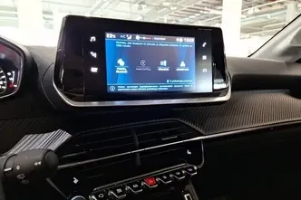 Peugeot 208, 1.2, 74 kW, bensiin, automaat, esivedu
