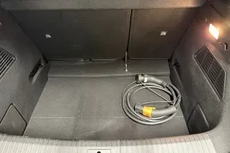 Renault Megane, 160 kW, elekter, automaat, esivedu