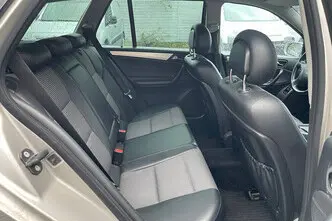 Mercedes-Benz C 220, 2.1, 149 kW, diisel, automaat, tagavedu