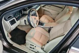 Volvo V70, 2.0, 133 kW, diisel, automaat, esivedu