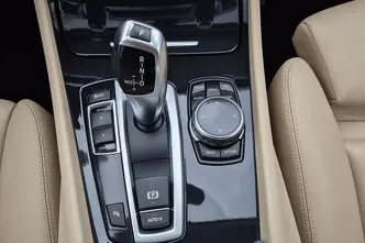 BMW 520, 2.0, 135 kW, diisel, automaat, tagavedu