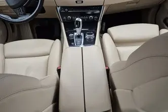 BMW 520, 2.0, 135 kW, diisel, automaat, tagavedu