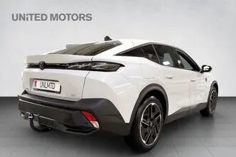Peugeot 408, 1.2, 100 kW, гибрид, автомат, передний привод