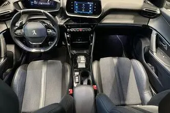 Peugeot 2008, 1.2, 96 kW, bensiin, automaat, esivedu