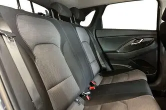 Hyundai i30, 1.4, 103 kW, bensiin, automaat, esivedu