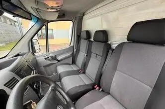 Volkswagen Crafter, 2.0, 120 kW, diesel, manual, rear-wheel drive