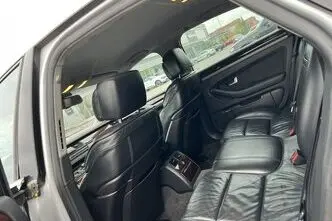 Audi A8, 3.7, 206 kW, bensiin, automaat, nelikvedu