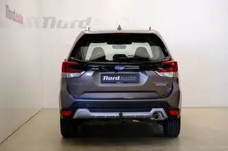 Subaru Forester, автомат, полный привод