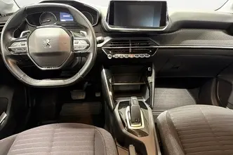 Peugeot 208, 1.2, 74 kW, bensiin, automaat, esivedu