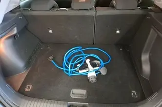 Hyundai Kona, electric, automatic, front-wheel drive