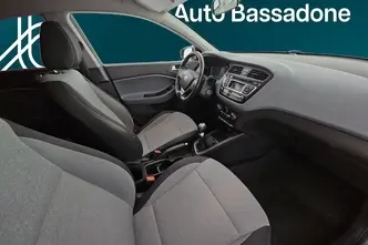 Hyundai i20, 1.2, 55 kW, бензин, механическая, передний привод