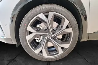 Renault Espace, 1.2, 146 kW, гибрид, автомат, передний привод