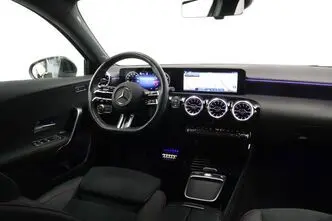 Mercedes-Benz A 180, 1.3, 100 kW, bensiin, automaat, esivedu