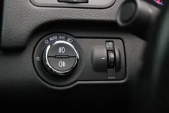 Opel Insignia, 1.6, 100 kW, diisel, manuaal, esivedu