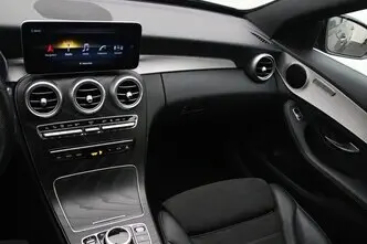 Mercedes-Benz C 300, 2.0, 155 kW, pistikhübriid, automaat, tagavedu