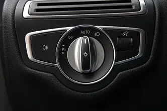 Mercedes-Benz C 300, 2.0, 155 kW, pistikhübriid, automaat, tagavedu