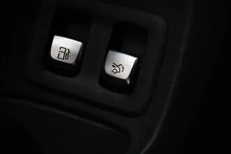 Mercedes-Benz C 300, 2.0, 155 kW, pistikhübriid, automaat, tagavedu