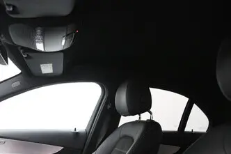 Mercedes-Benz C 300, 2.0, 155 kW, pistikhübriid, automaat, tagavedu