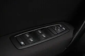 Renault Megane, 1.3, 75 kW, bensiin, manuaal, esivedu