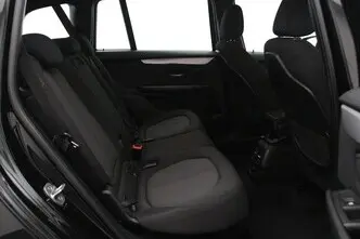 BMW 218, 1.5, 100 kW, bensiin, manuaal, esivedu