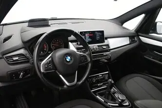BMW 218, 1.5, 100 kW, bensiin, manuaal, esivedu