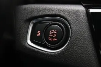BMW 218, 1.5, 100 kW, bensiin, manuaal, esivedu