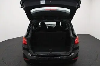 BMW 218, 1.5, 100 kW, bensiin, manuaal, esivedu