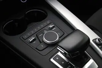 Audi A4, 2.0, 110 kW, bensiin, automaat, esivedu