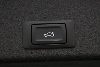 Audi A4, 2.0, 110 kW, bensiin, automaat, esivedu