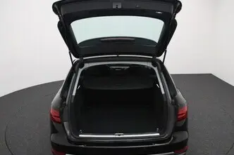 Audi A4, 2.0, 110 kW, bensiin, automaat, esivedu