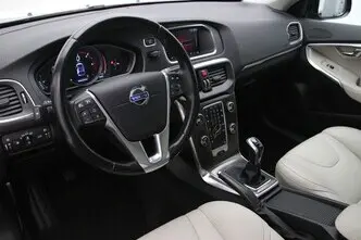 Volvo V40, 2.0, 140 kW, diisel, manuaal, esivedu