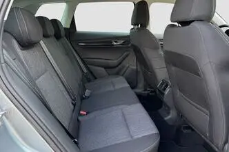 Škoda Karoq, 1.0, 85 kW, bensiin, automaat, esivedu