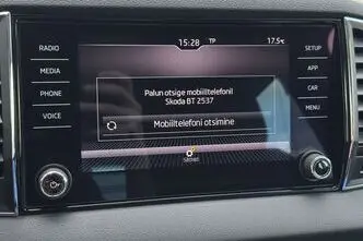 Škoda Karoq, 1.0, 85 kW, bensiin, automaat, esivedu