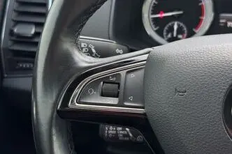 Škoda Karoq, 1.0, 85 kW, bensiin, automaat, esivedu