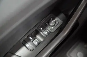 Volkswagen T-Cross, 1.0, 81 kW, bensiin, automaat, esivedu