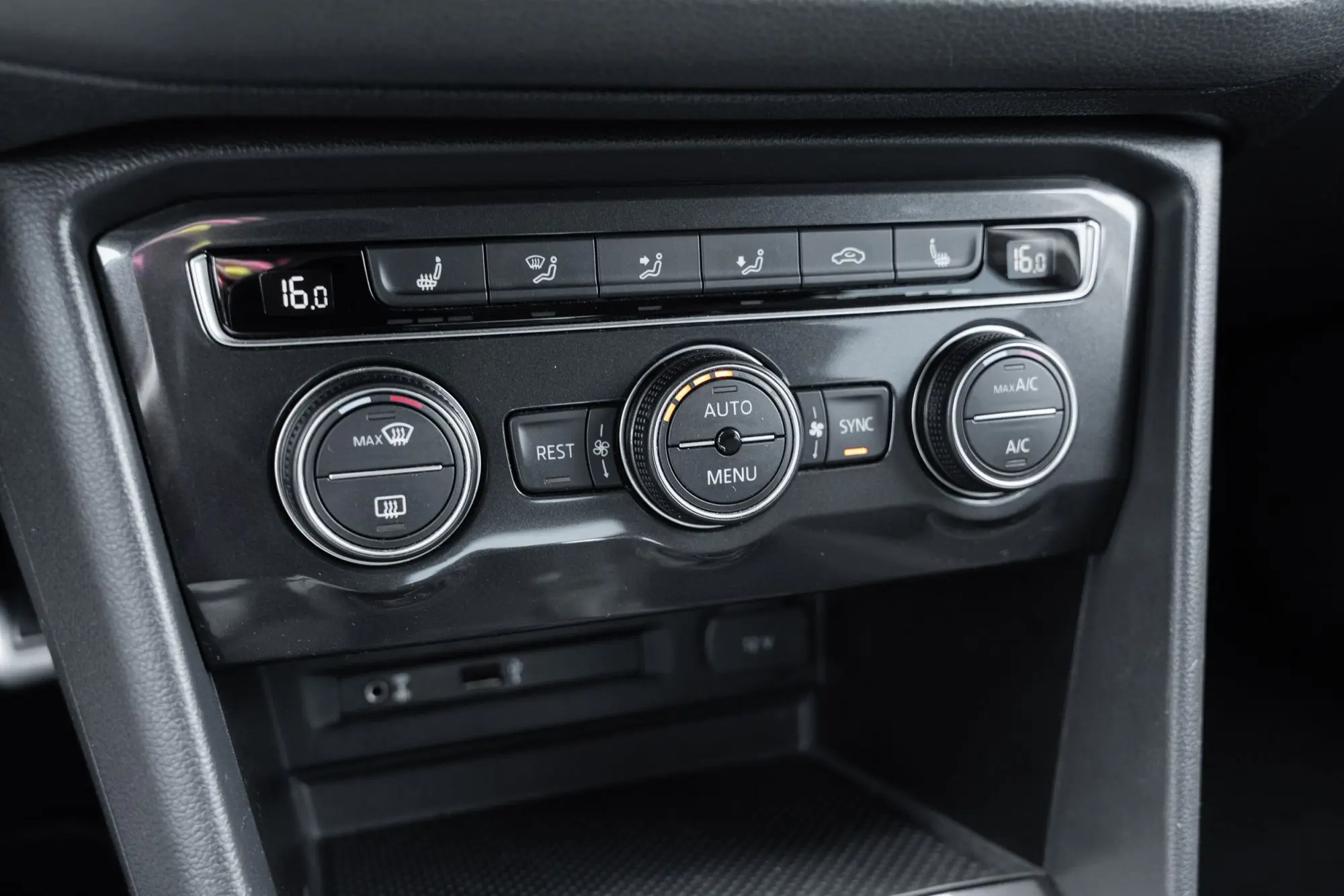 Volkswagen Tiguan, 2.0, 110 kW, diisel, automaat