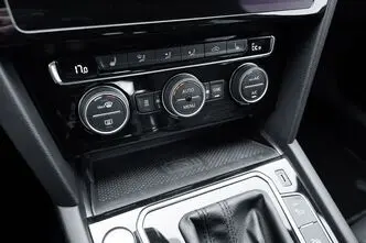 Volkswagen Passat, 1.4, 158 kW, diisel, automaat