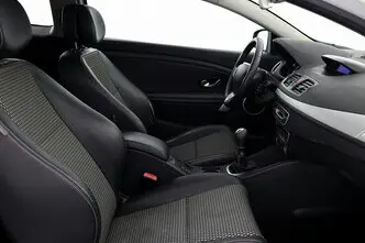 Renault Megane, 1.6, 110 kW, bensiin, manuaal, esivedu